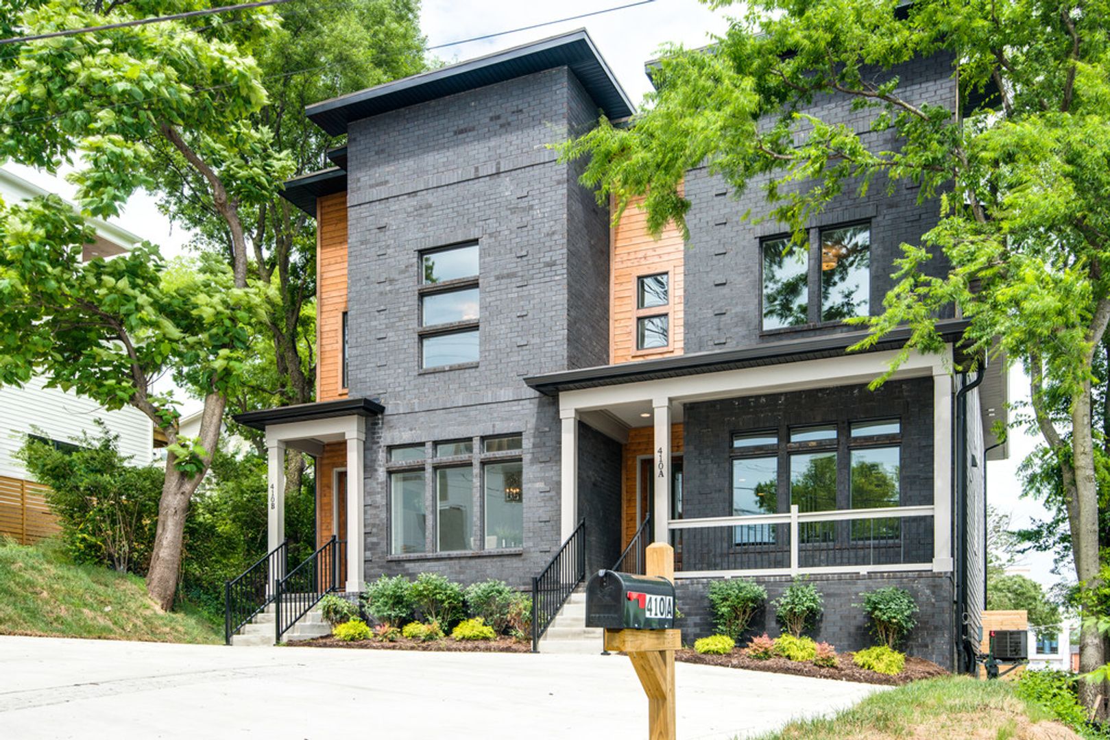 Nashville House: 410B 37th Ave North