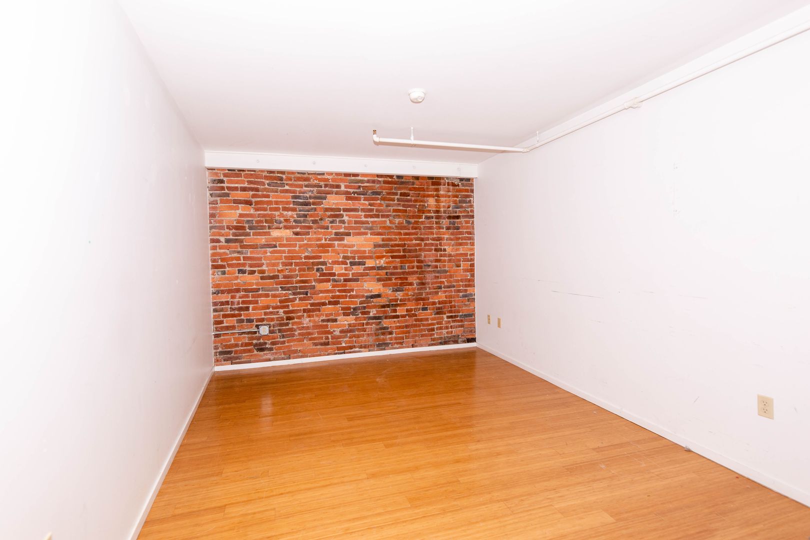 305 Church St #306 3 of 12