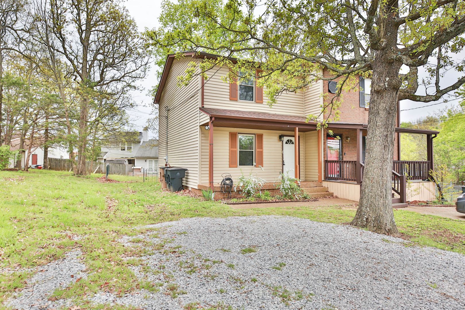 Nashville House: 207 Tenonwood Ct