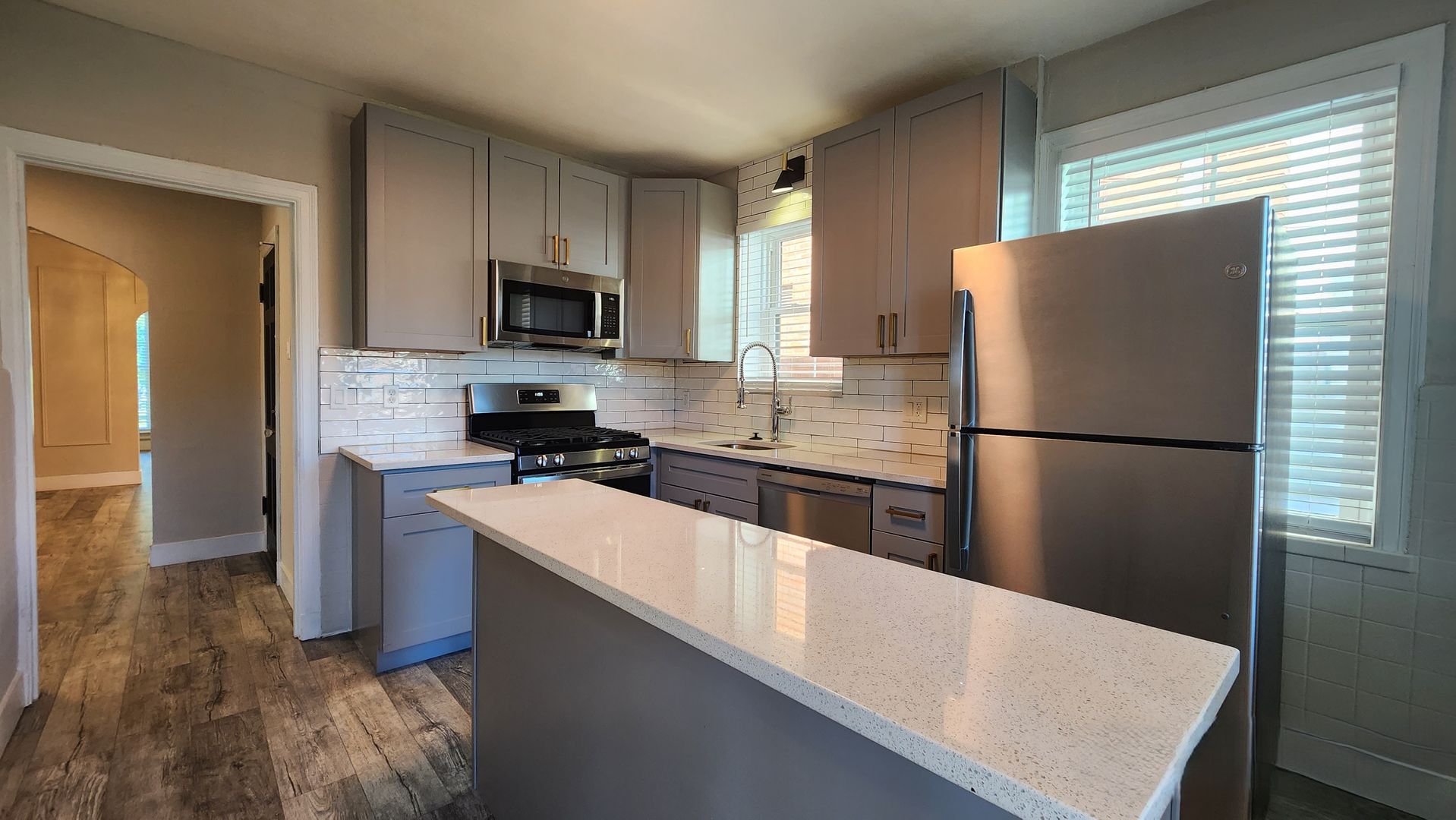 Saint Louis Apartment: 4632 Locke Avenue