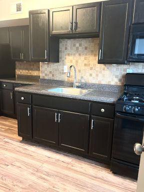 Clydesdale Apartments - Great Location! Coming soon! Beautiful Apartment! Cozy! In Affton by Grants Farm! – photo 1