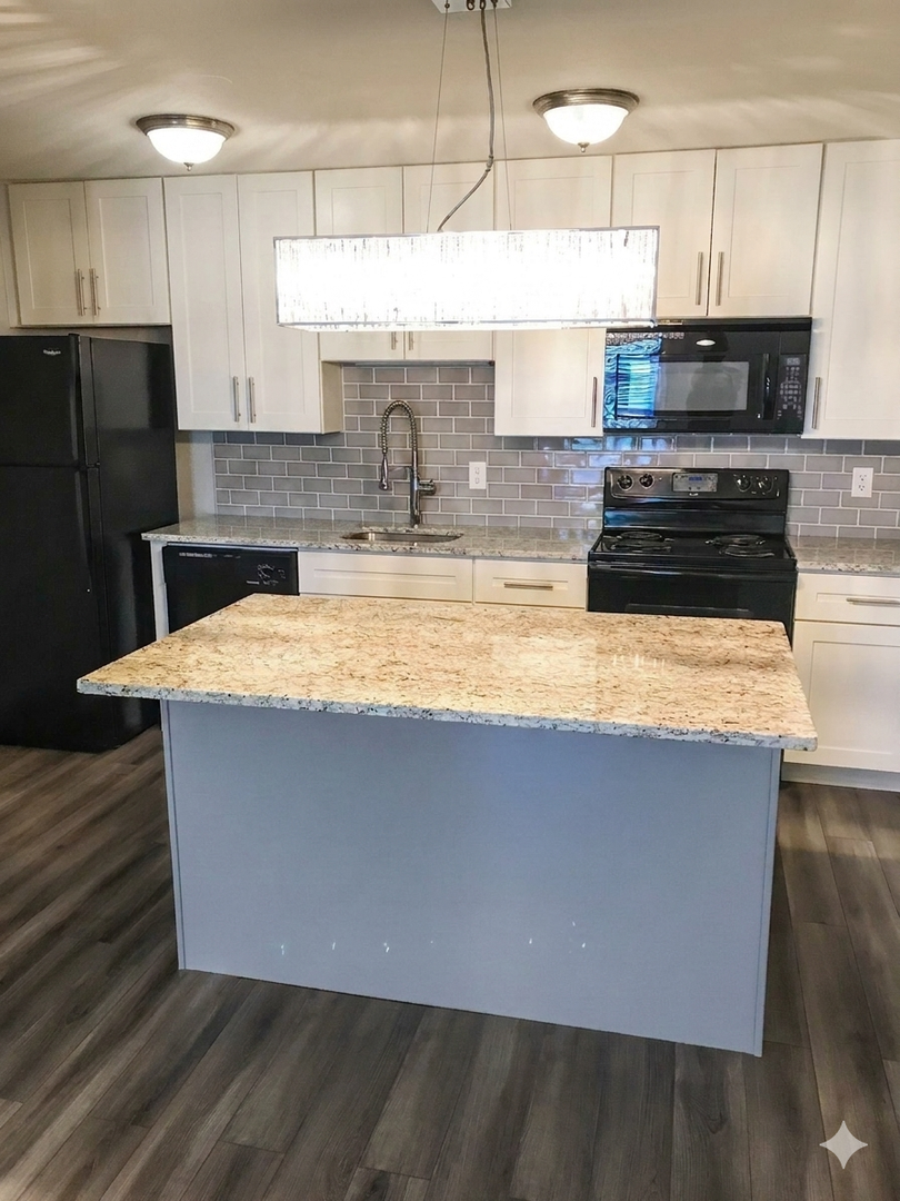 St Louis Apartment: 12537 Old Tesson Rd.