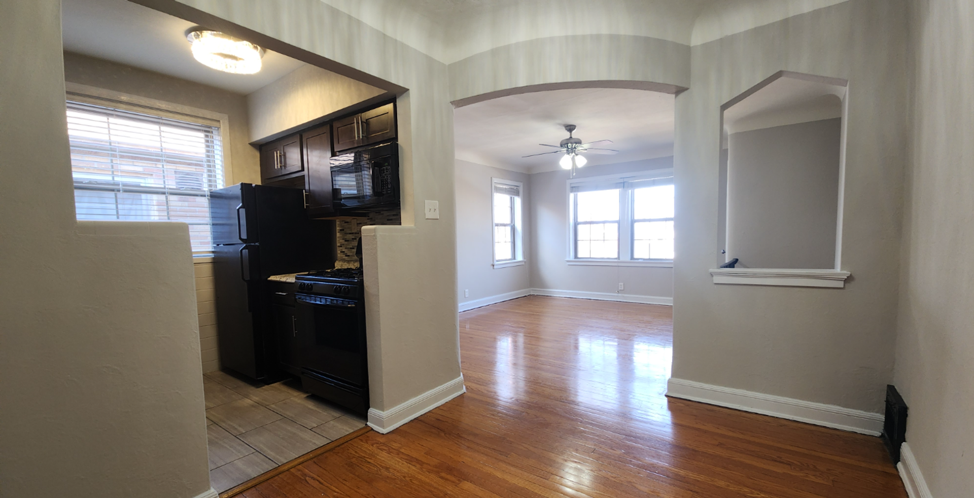6328 - 6330 Bancroft Ave. 3 of 9