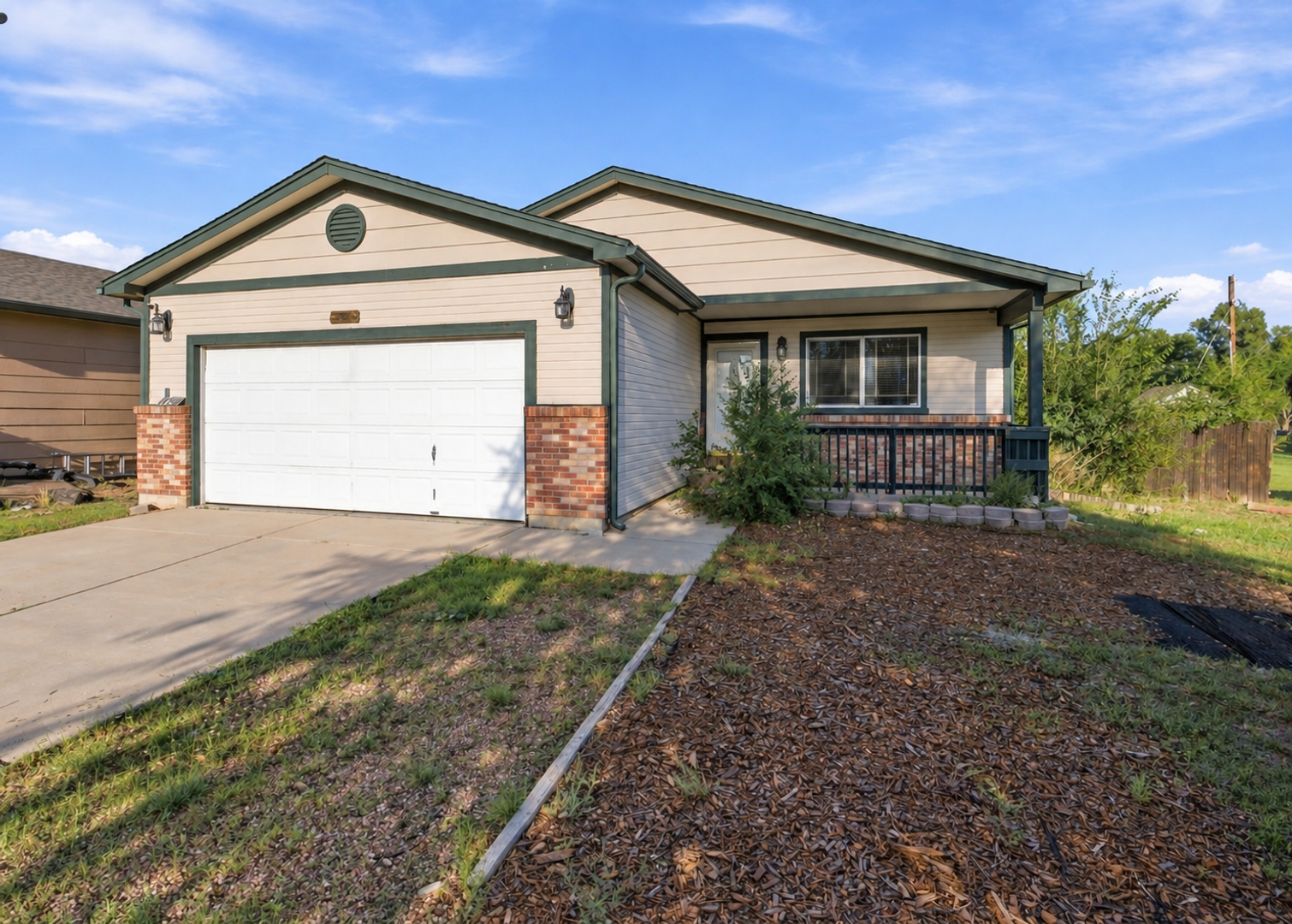 Fountain House: 546 S Race Street