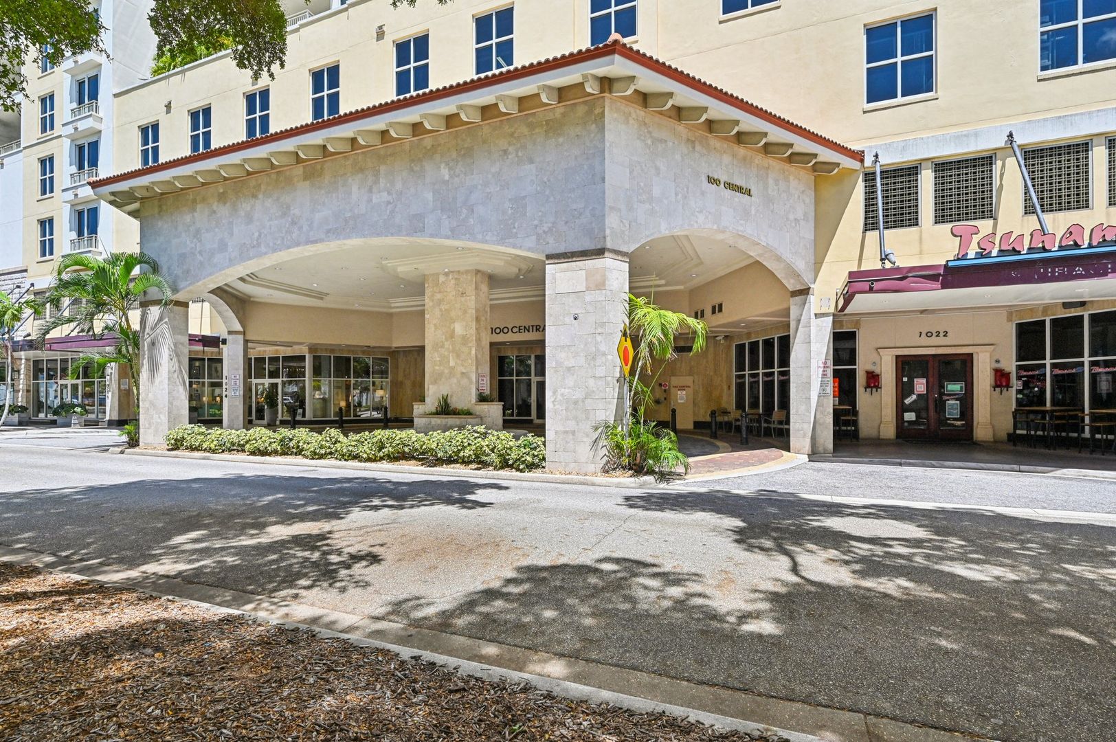 Sarasota House: 100 Central Ave, H310 - One Hundred Central