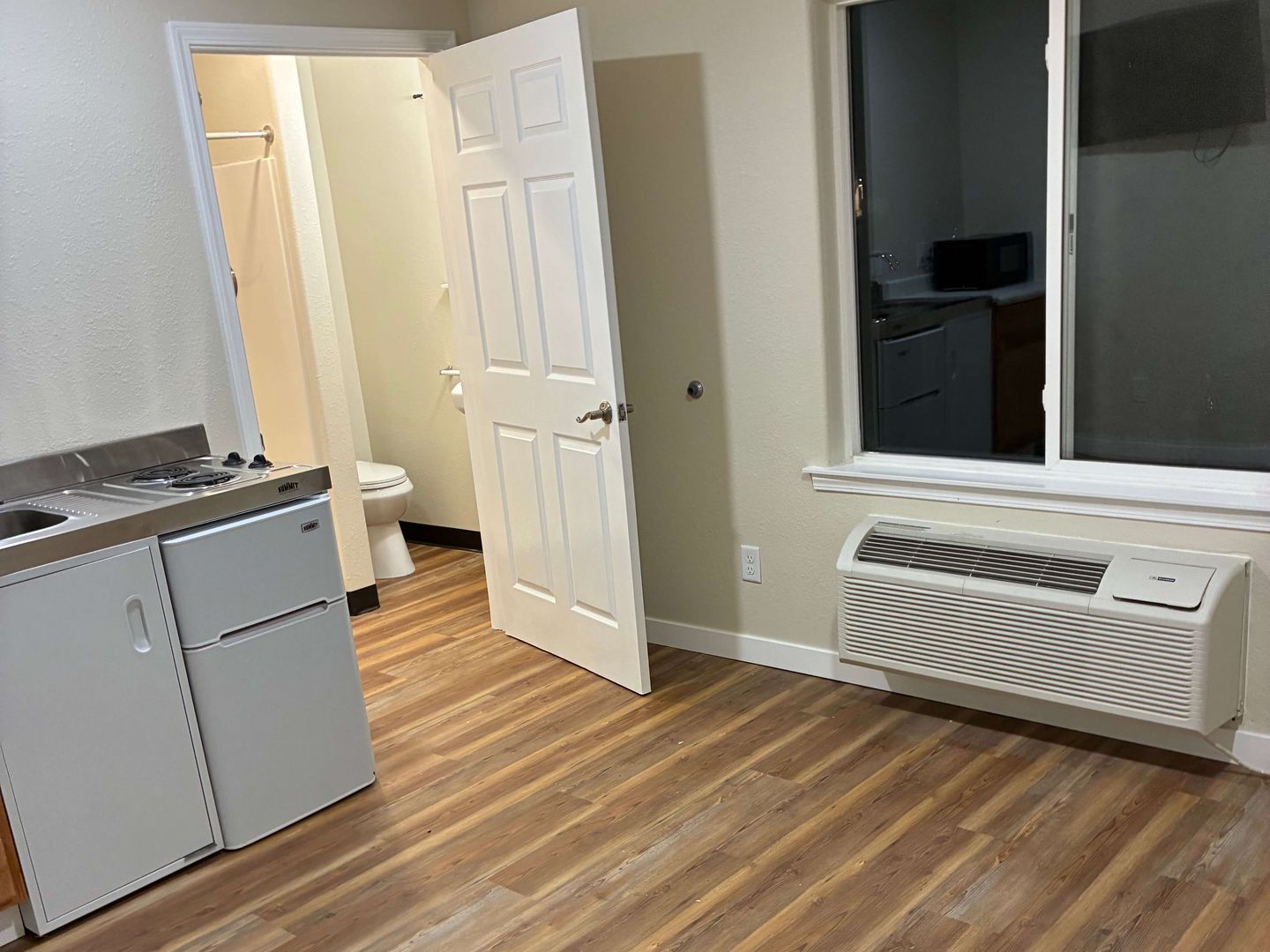 Orofino Apartment: 10574 Hwy. 12