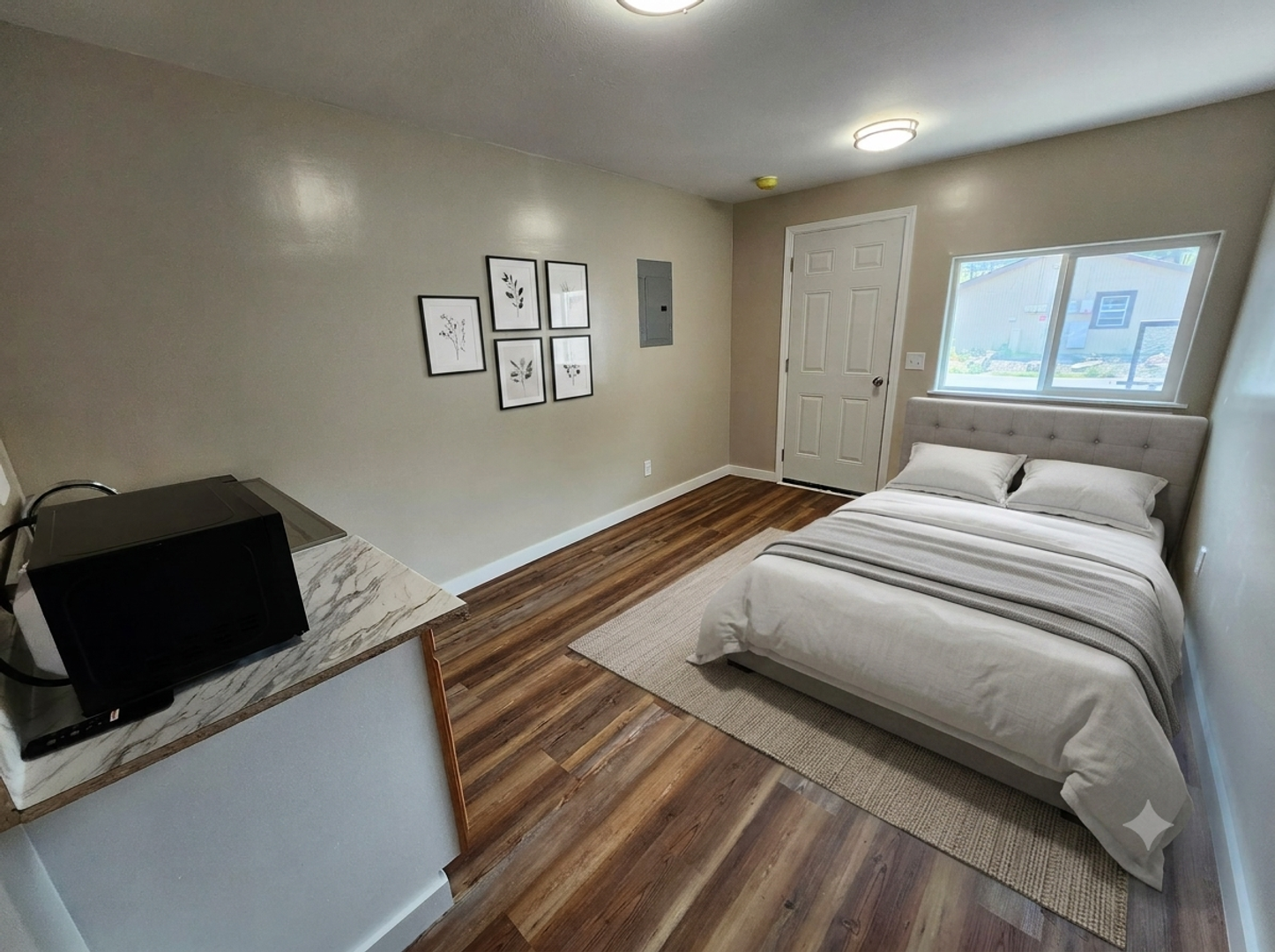 Kamiah Apartment: 1004 3rd St.