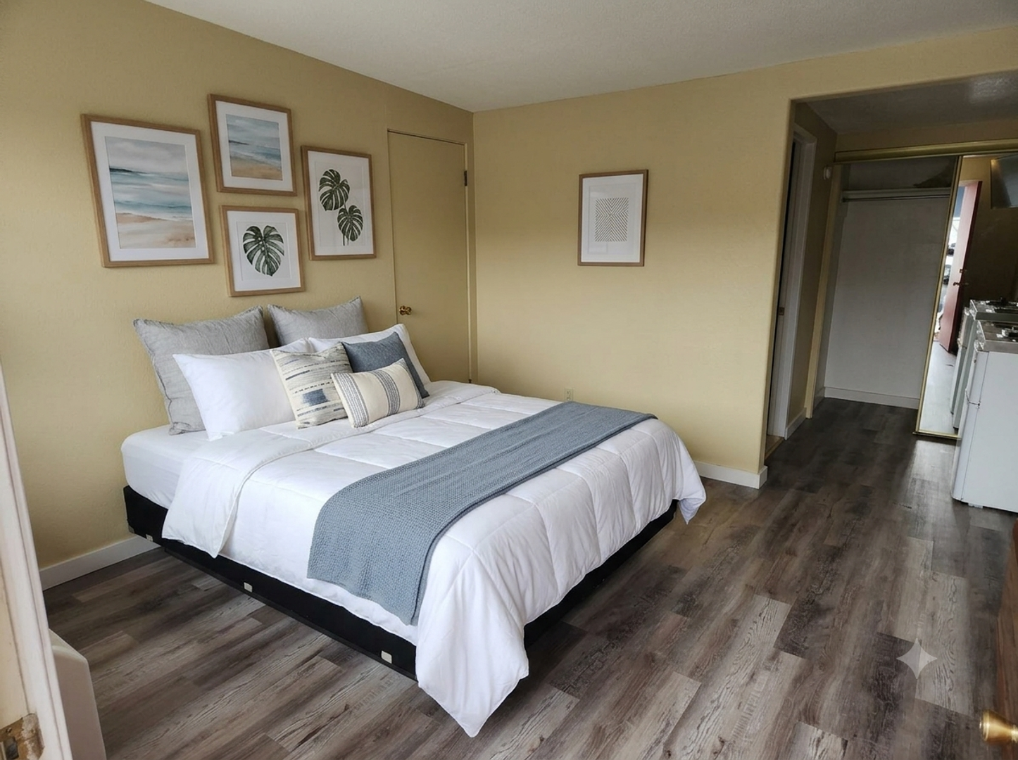 Kamiah Apartment: 216 3rd St.