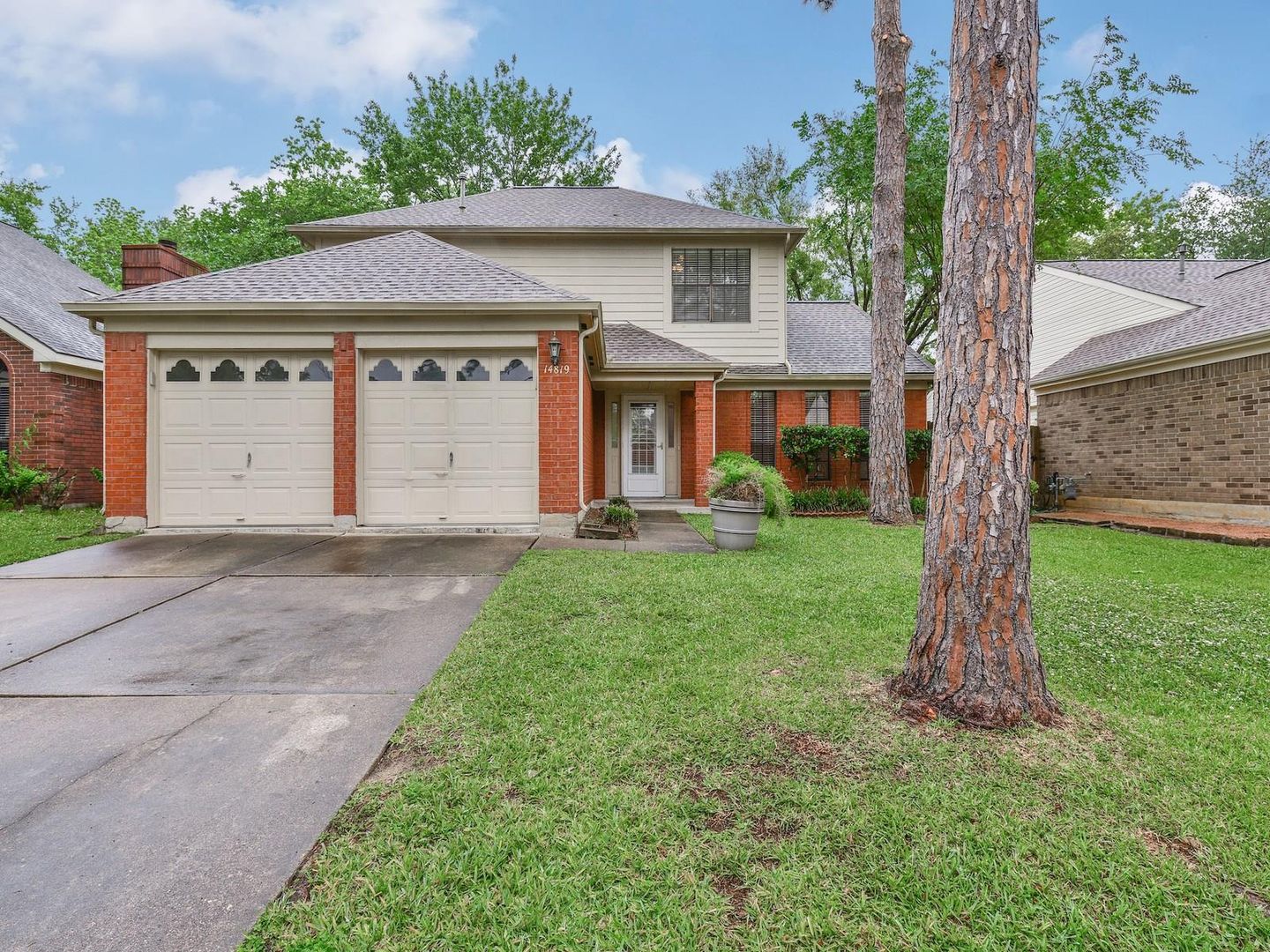 Houston House: 14819 Cobre Valley