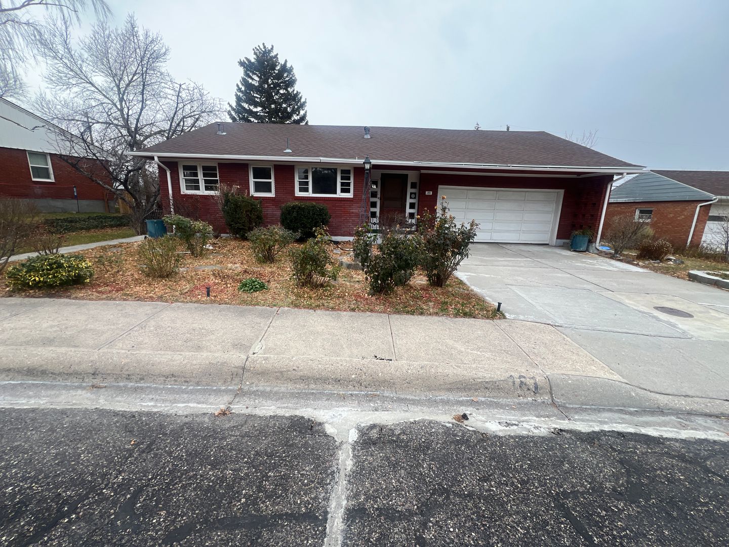 Pocatello House: 181 S 16th Pl