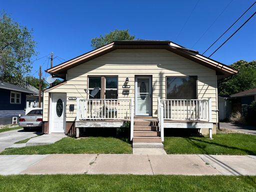 Near ISU, lower-level apartment-perfectly priced-ideal location. – photo 1