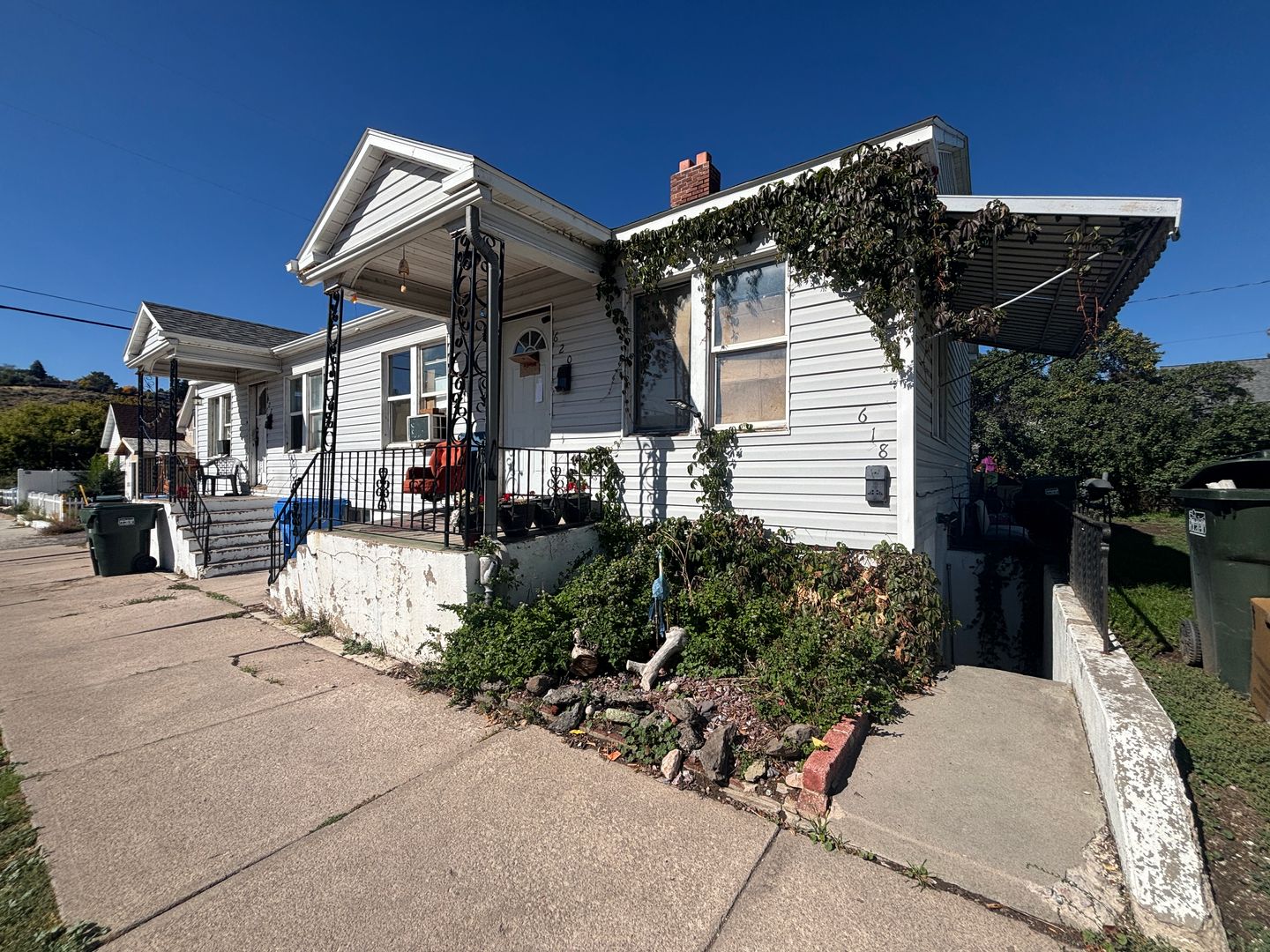 Pocatello Apartment: 618-624 W Wyeth