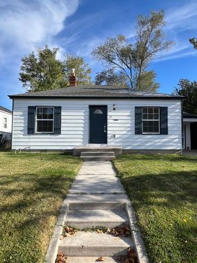 Super Clean Updated University Area Home – photo 1