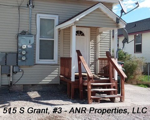 All Electric-Studio-near City Trails-alley access-park at door! – photo 1