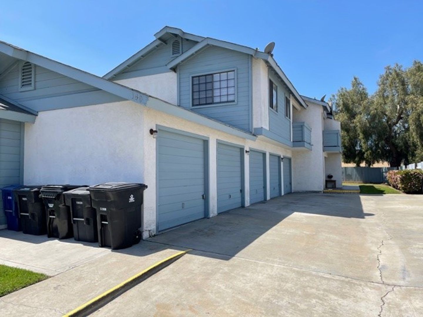 Chula Vista Apartment: 140 Cedar Ave