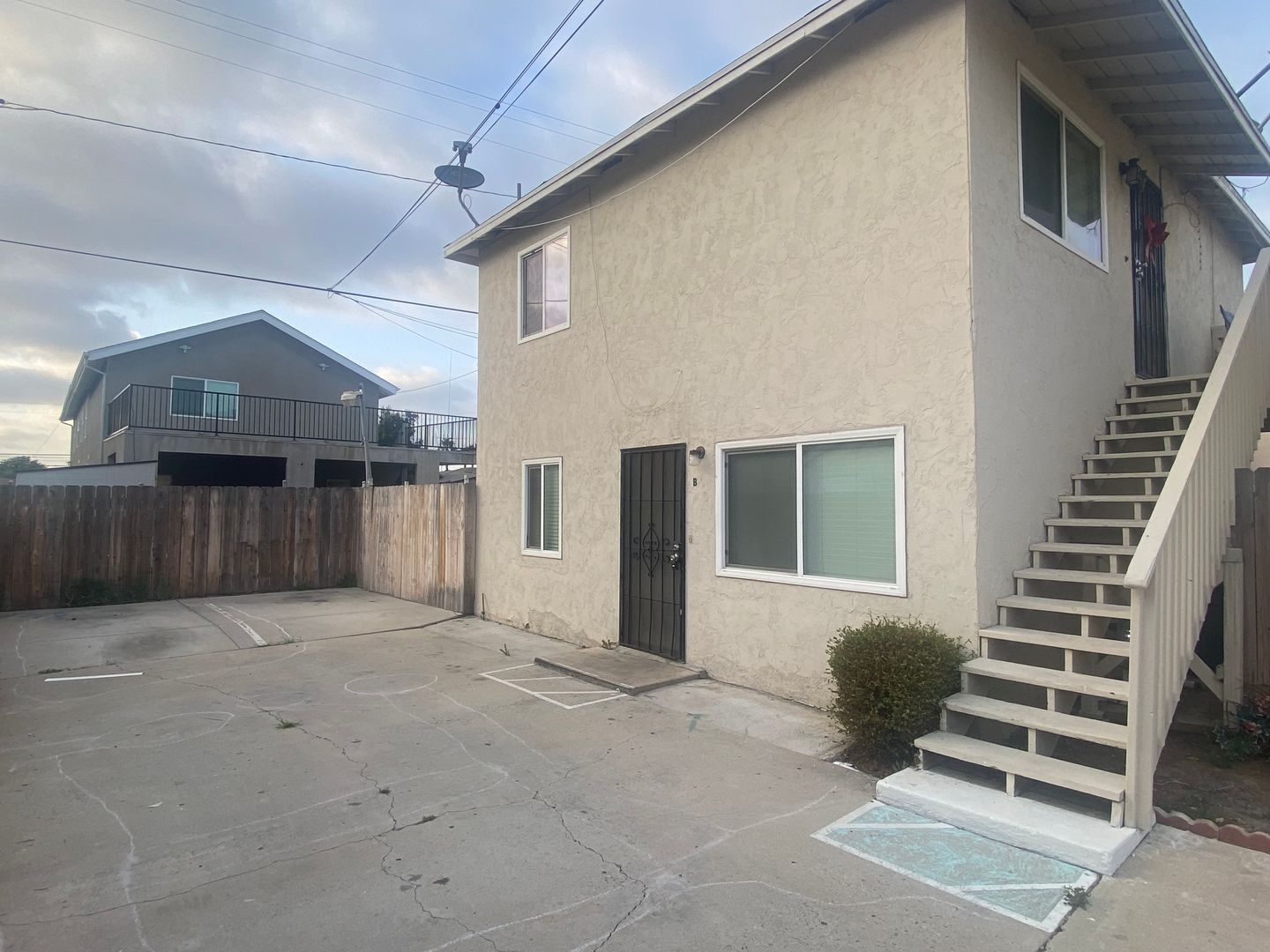 Chula Vista Apartment: 521 G St.
