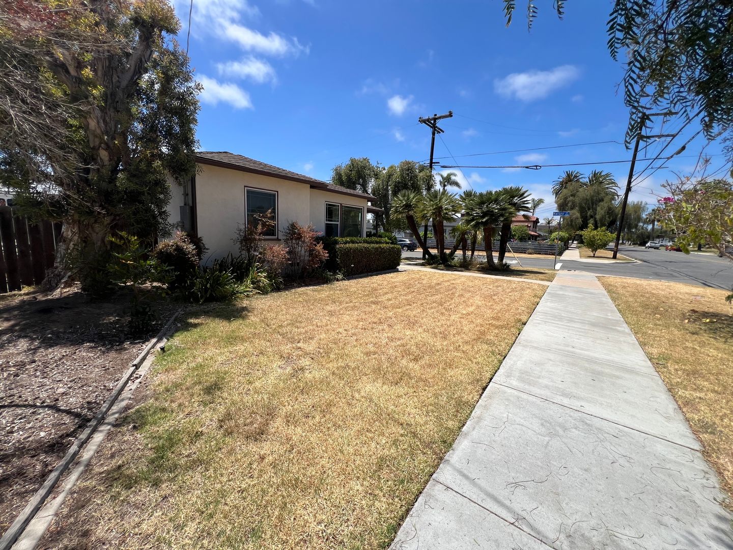 Chula Vista House: 654 5th Ave