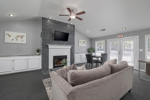 2 Bedroom (1150)