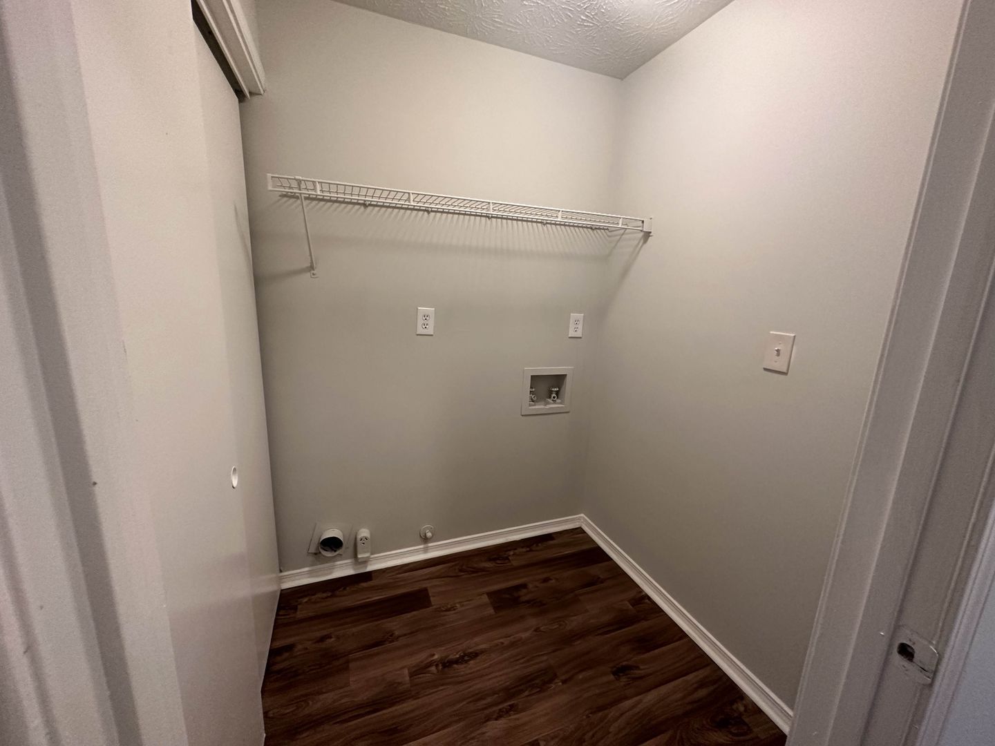 Anthos at Pinewood Manor LLC 6 of 6