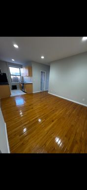 29-06 21st Ave, # 1B