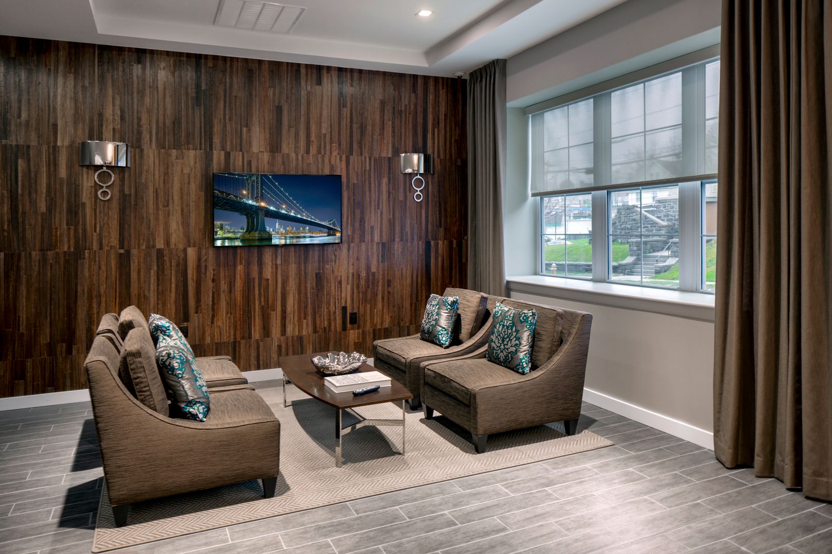 Anthos Castle LLC 21 of 34