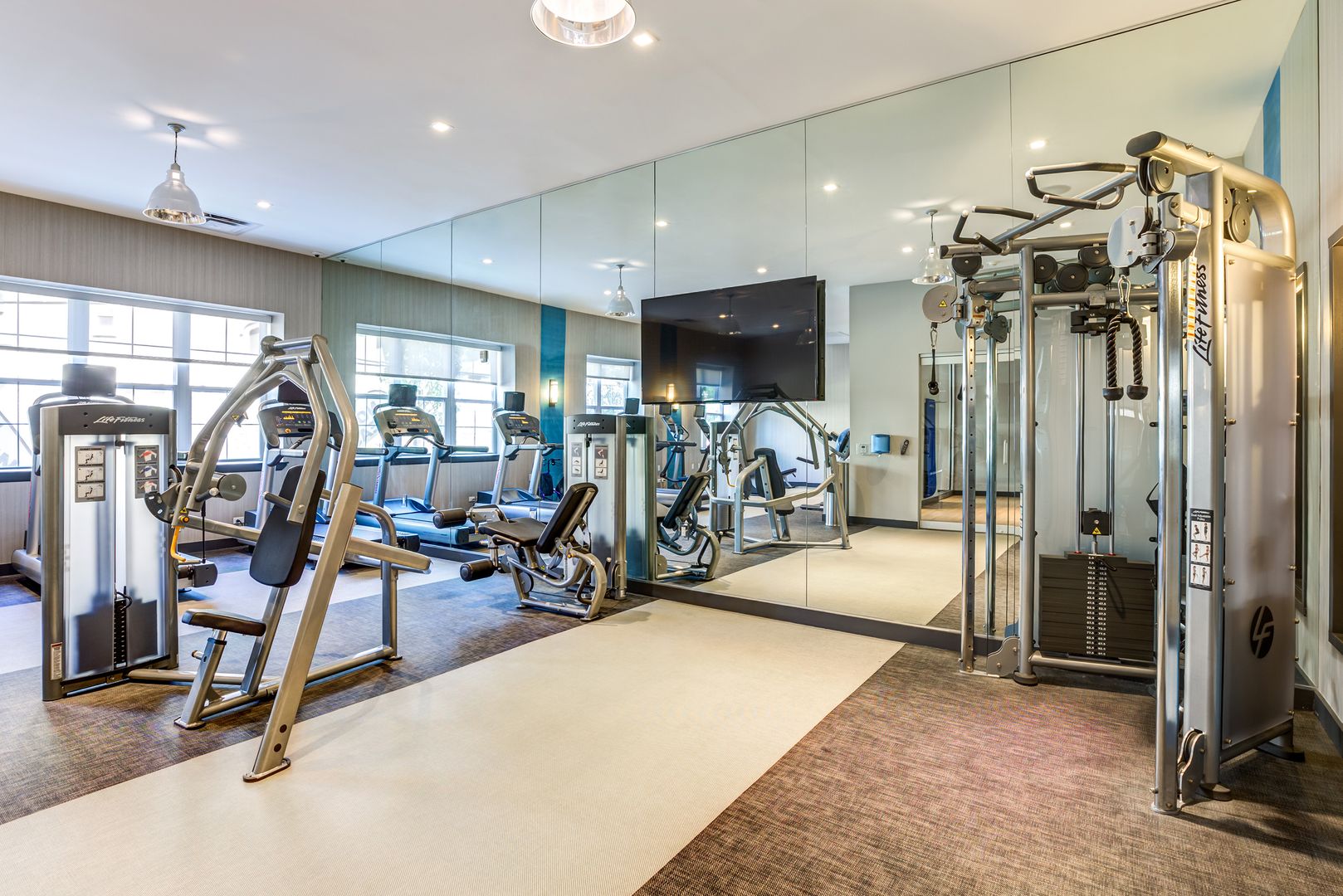 Gym at Anthos Castle LLC (6 of 8)