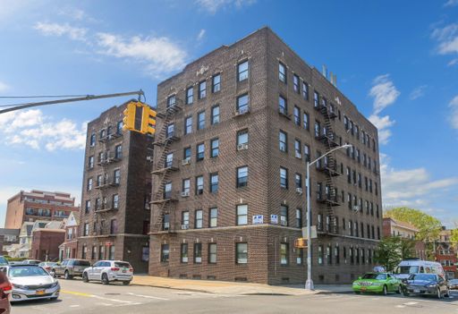 37-06 69th St - Apt # 2B