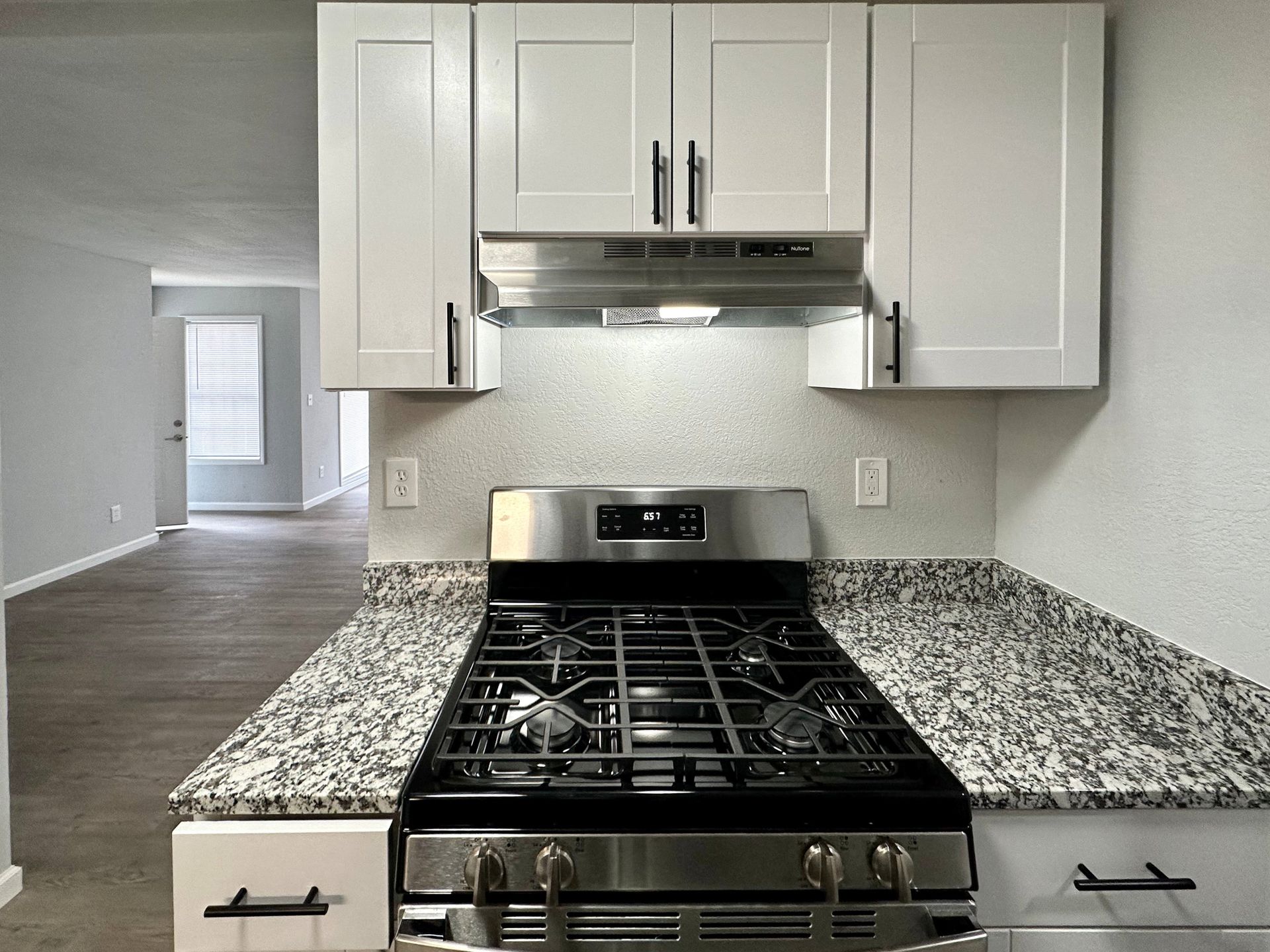 Anthos at Pinewood Manor LLC 8 of 12