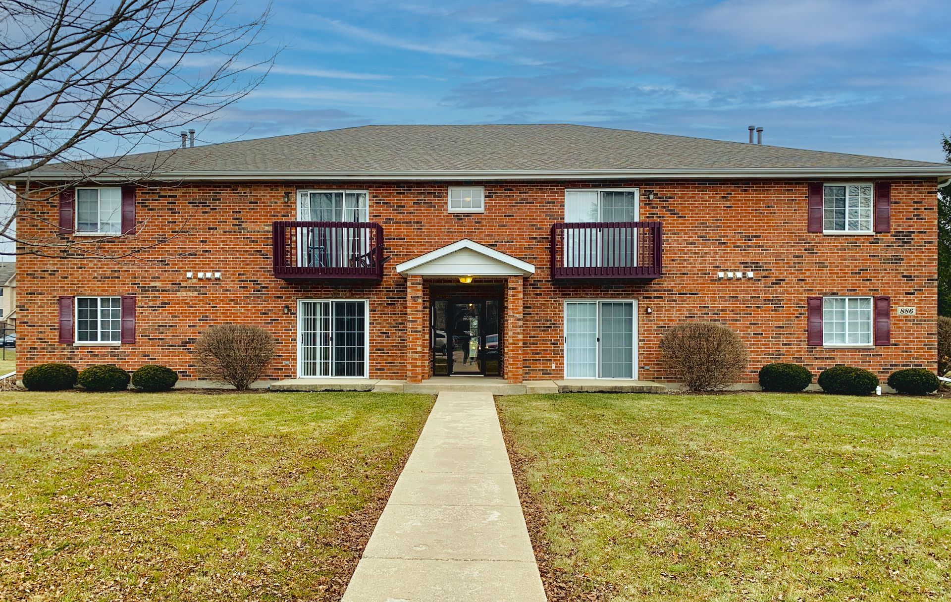 DEKALB Apartment: 886 REGENT DRIVE - 886-1