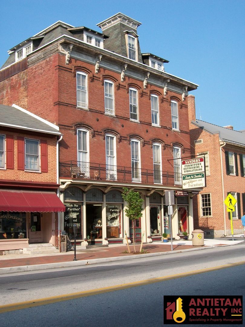 Waynesboro Apartment: 39-43 East Main Street