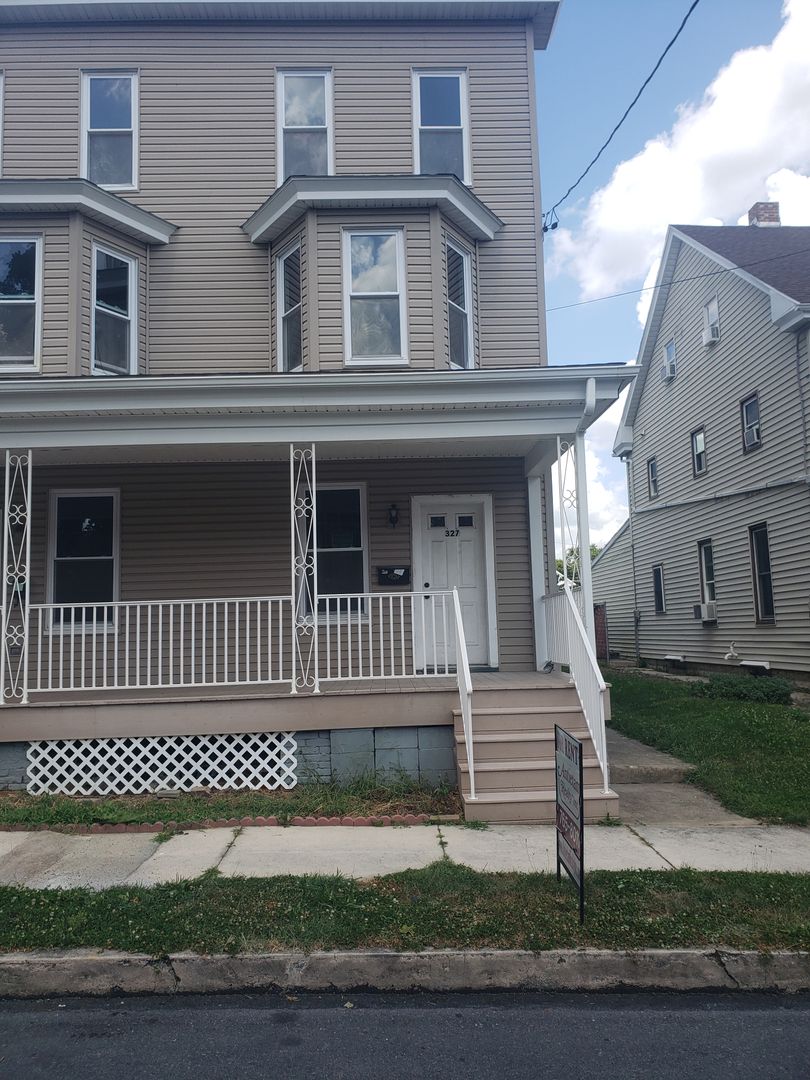 327-329 W. King Street