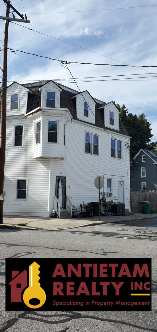 Waynesboro Apartment: 174 Hamilton Avenue