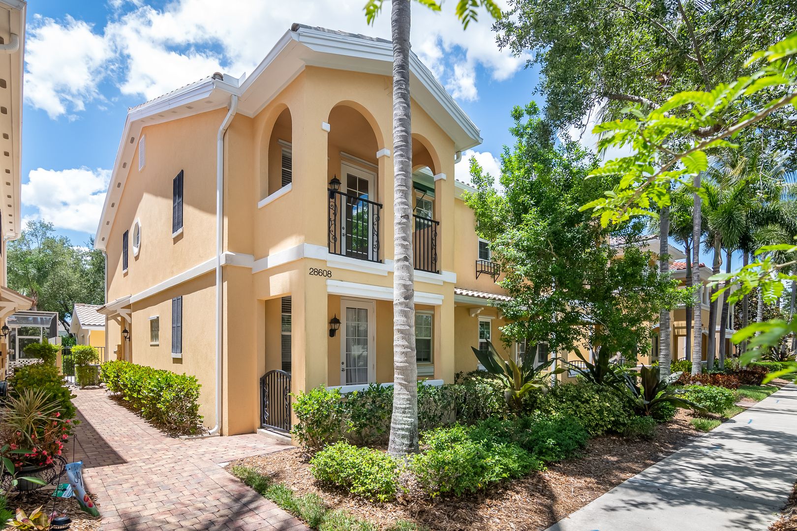 Bonita Springs Townhome: 28608 Alessandria Circle