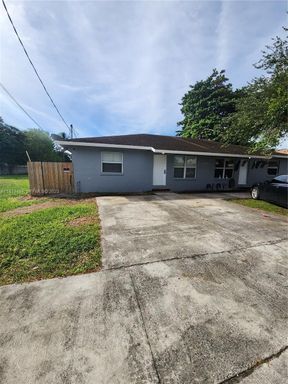 Goulds 3 Bed 2 Bath – photo 1