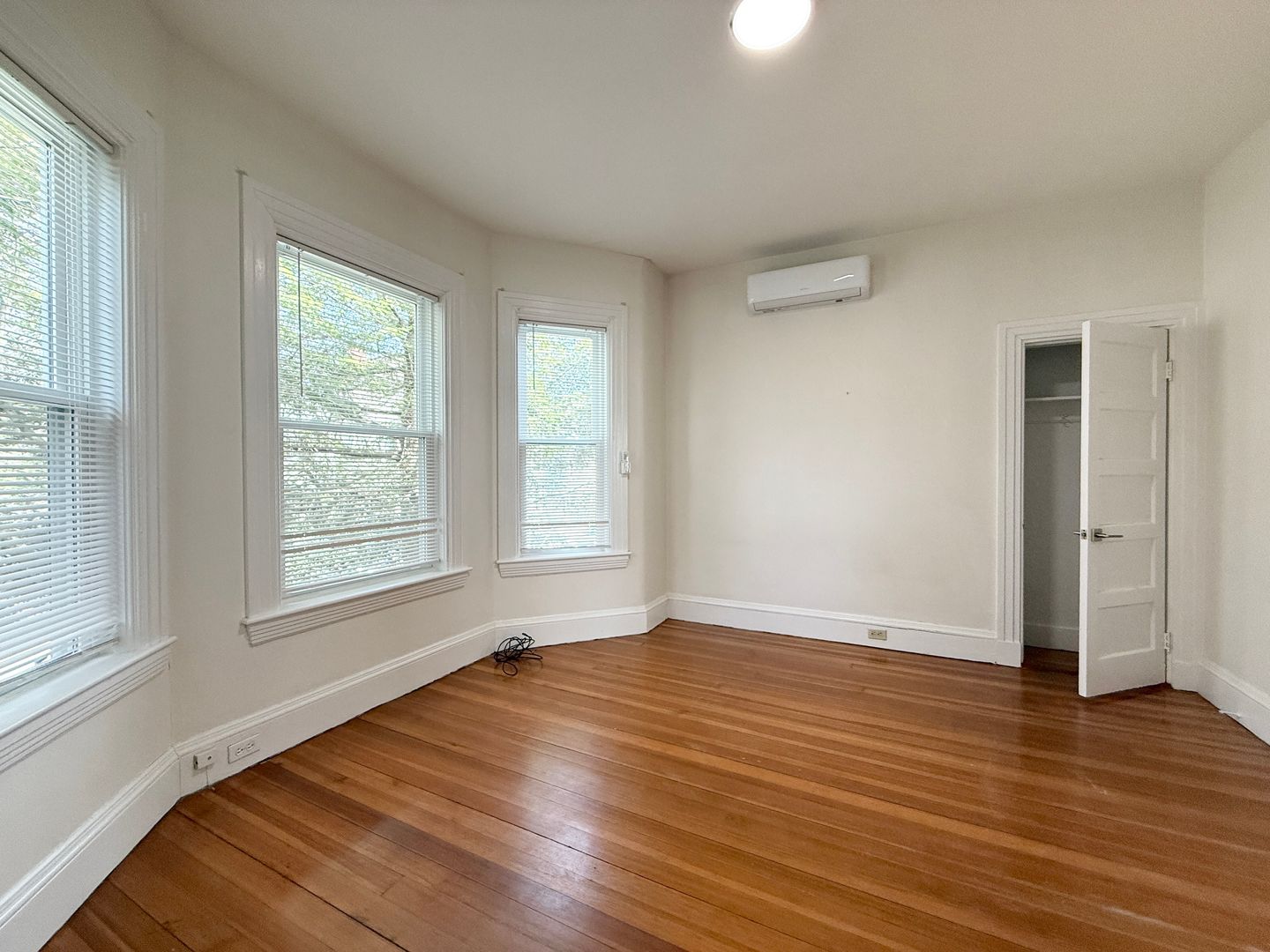 Somerville Condo: 60 Park St.