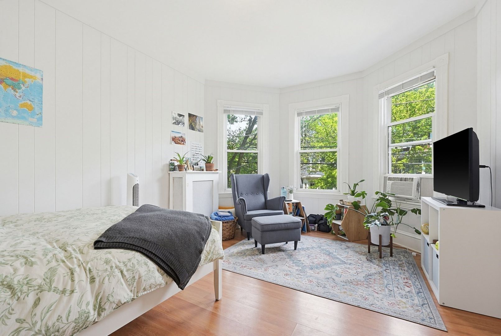 cambridge Apartment: 298 brookline st