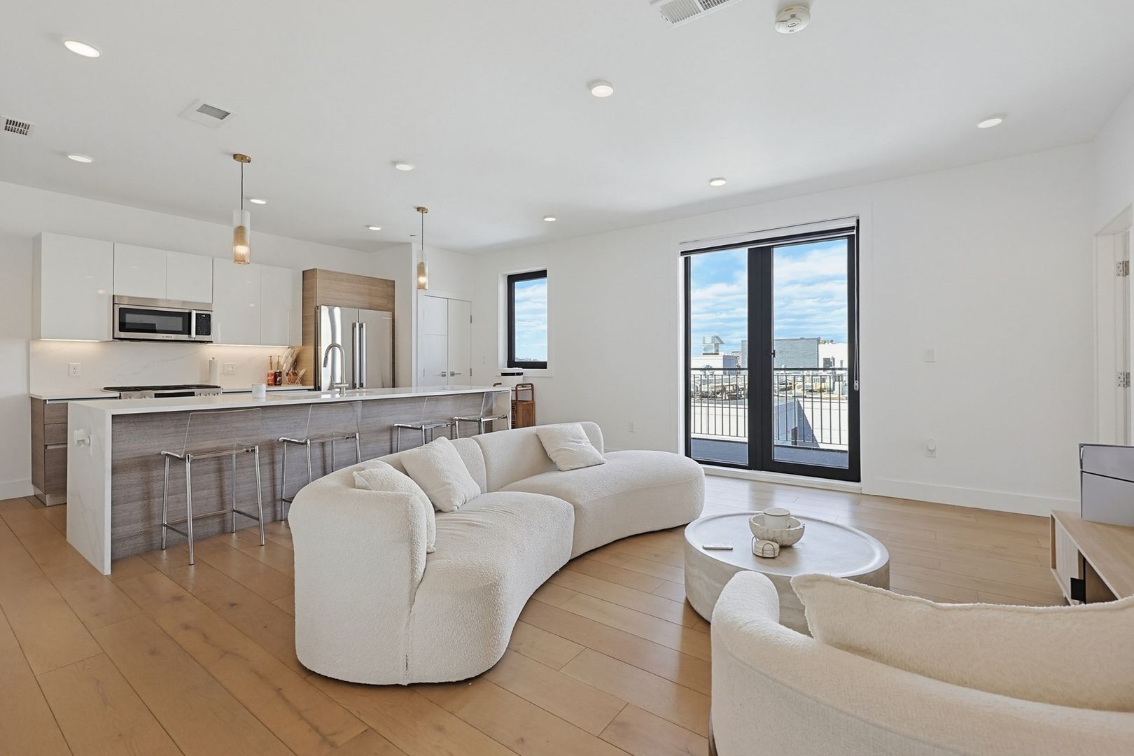 Boston Apartment: 30 Penniman Rd - Unit 605