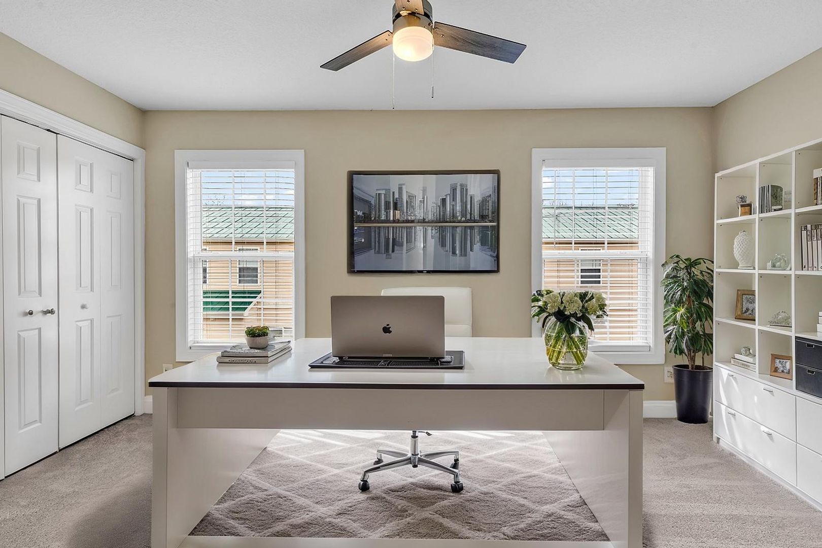 Work space at Sinclair Phase II