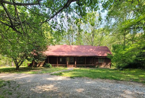 4BD 2BA Home, Cabin in the woods – photo 1
