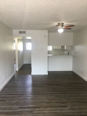 2x2 Patio w/ W&D – photo 1