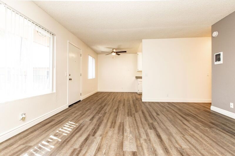 180 Canyon Drive , Oceanside, CA 92054