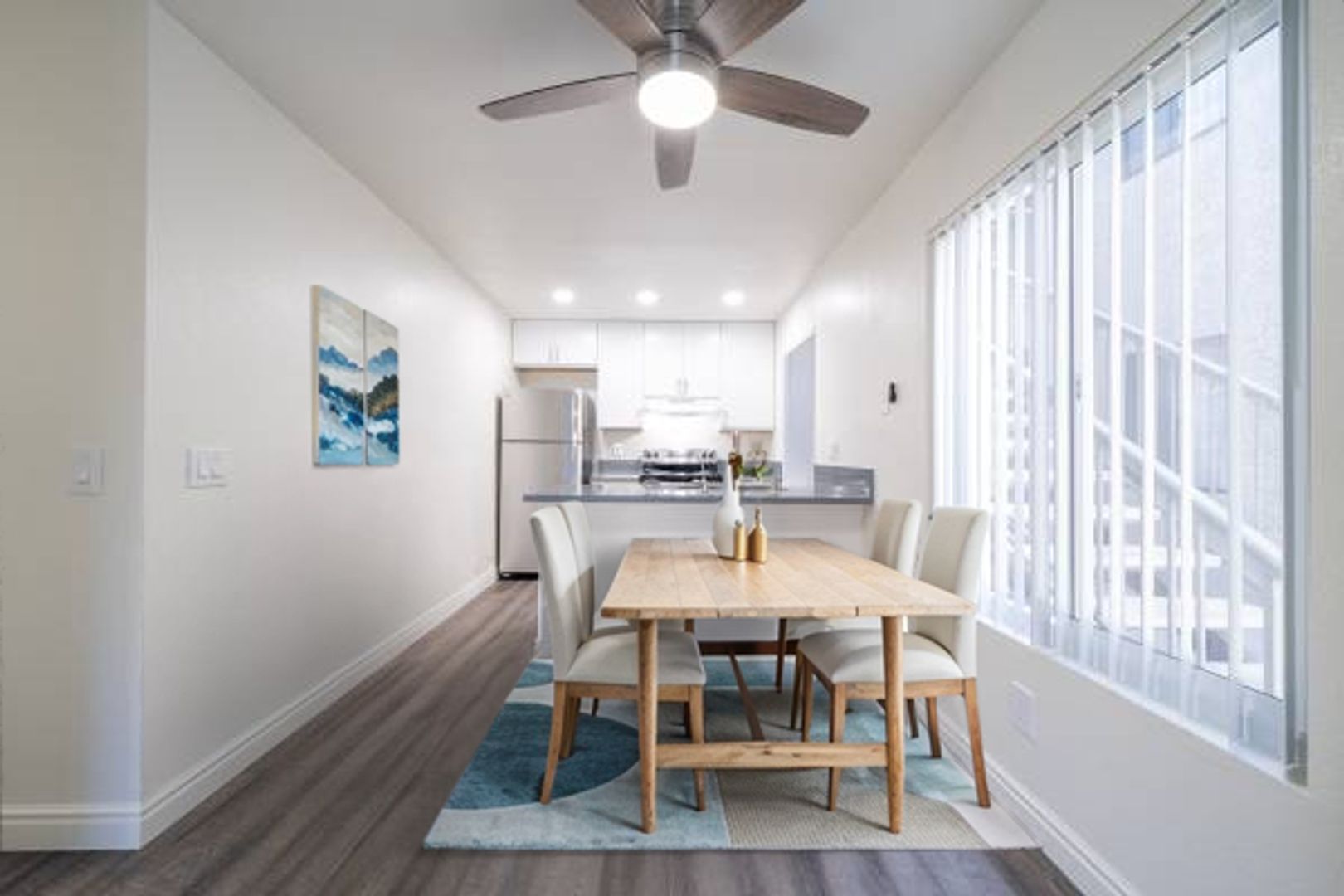 San Marcos Apartment: 343 Autumn Drive