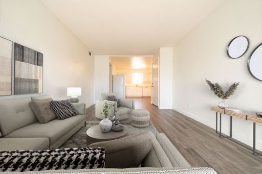 Welcome to your New Home! 2X2 – photo 1