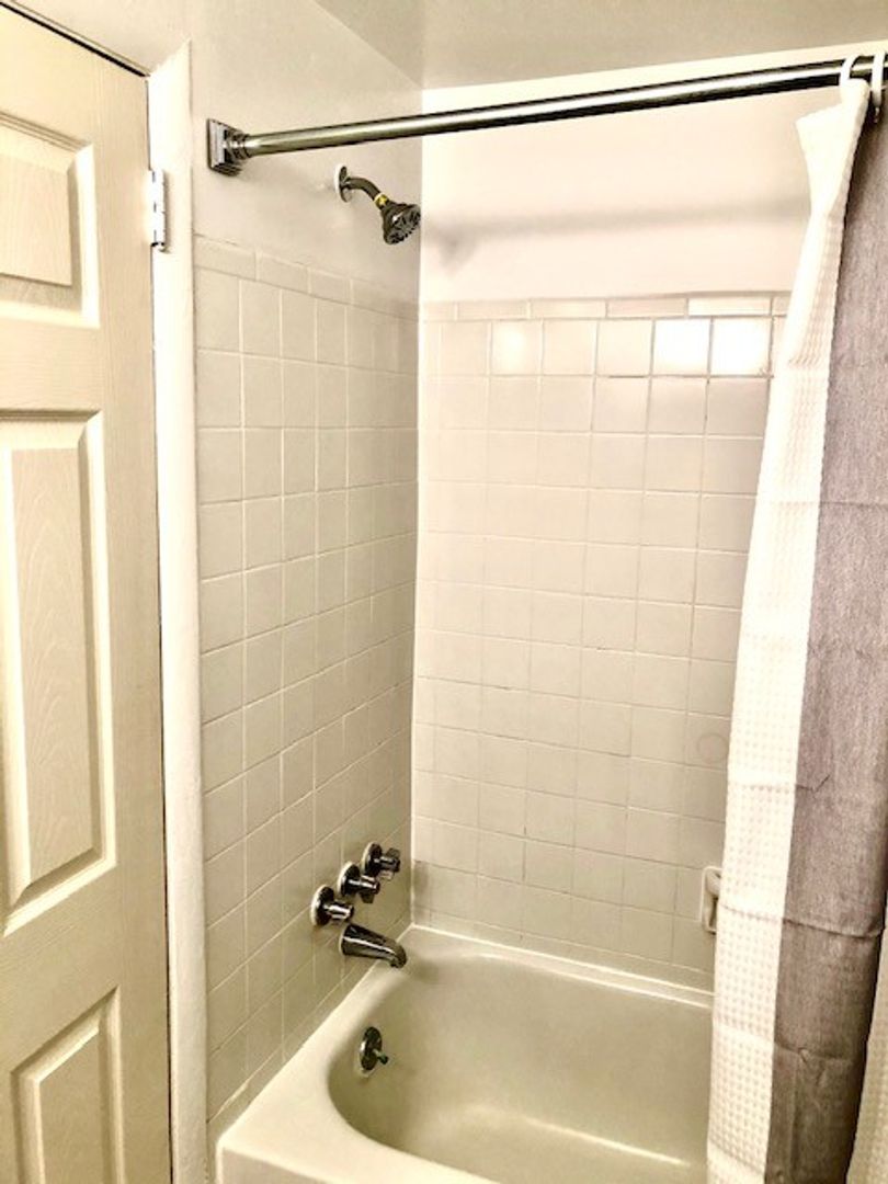 Ridley Park Apartment: 21-23 Morton Avenue