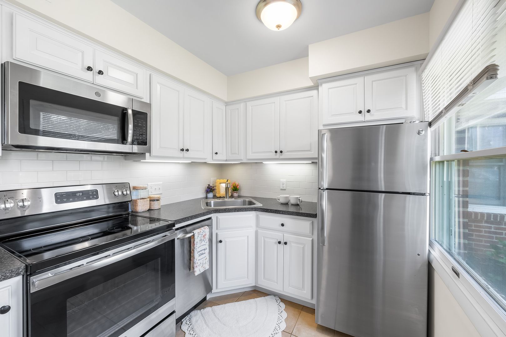 Lancaster Apartment: 6 Terrace Drive