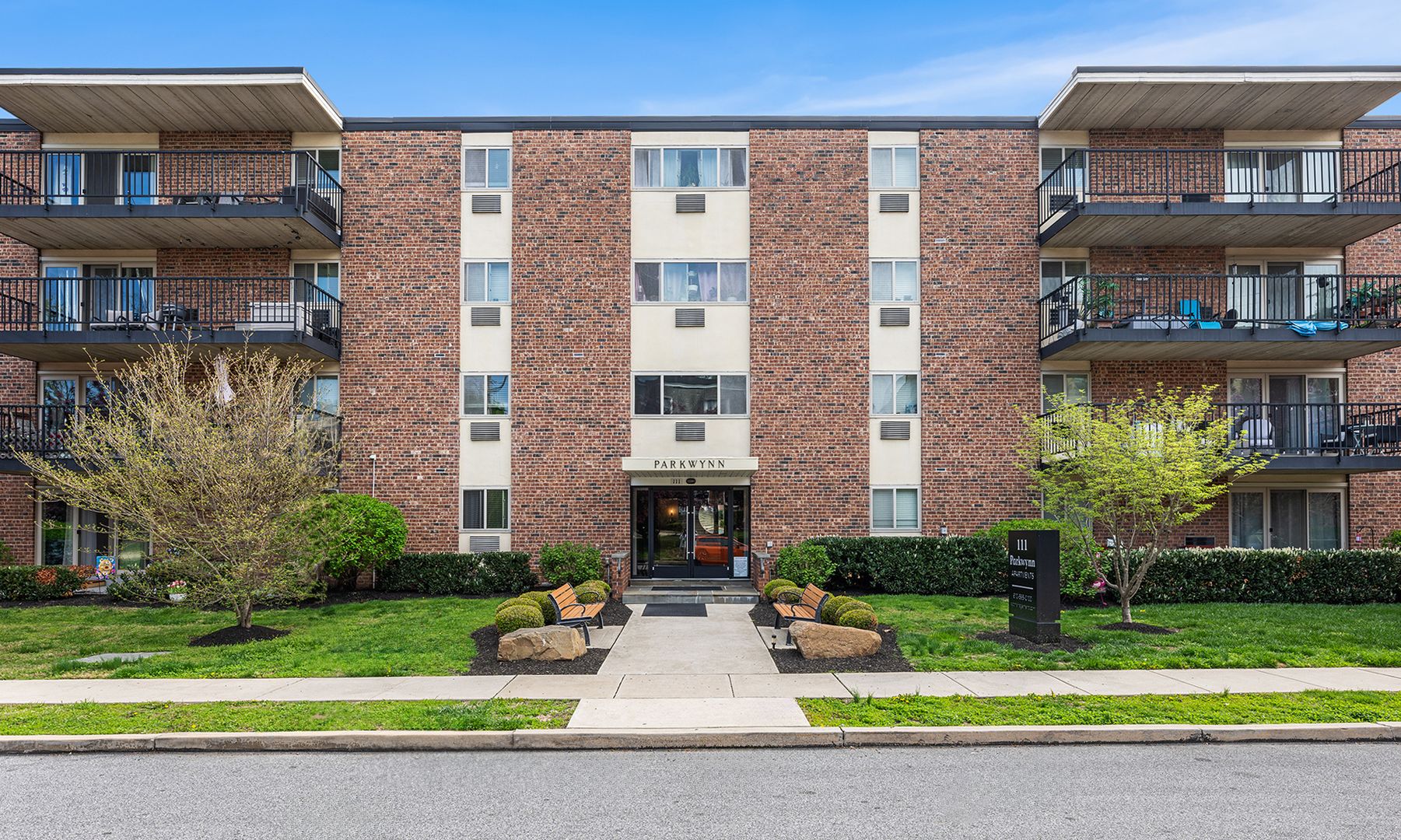 Parkwynn Apartments