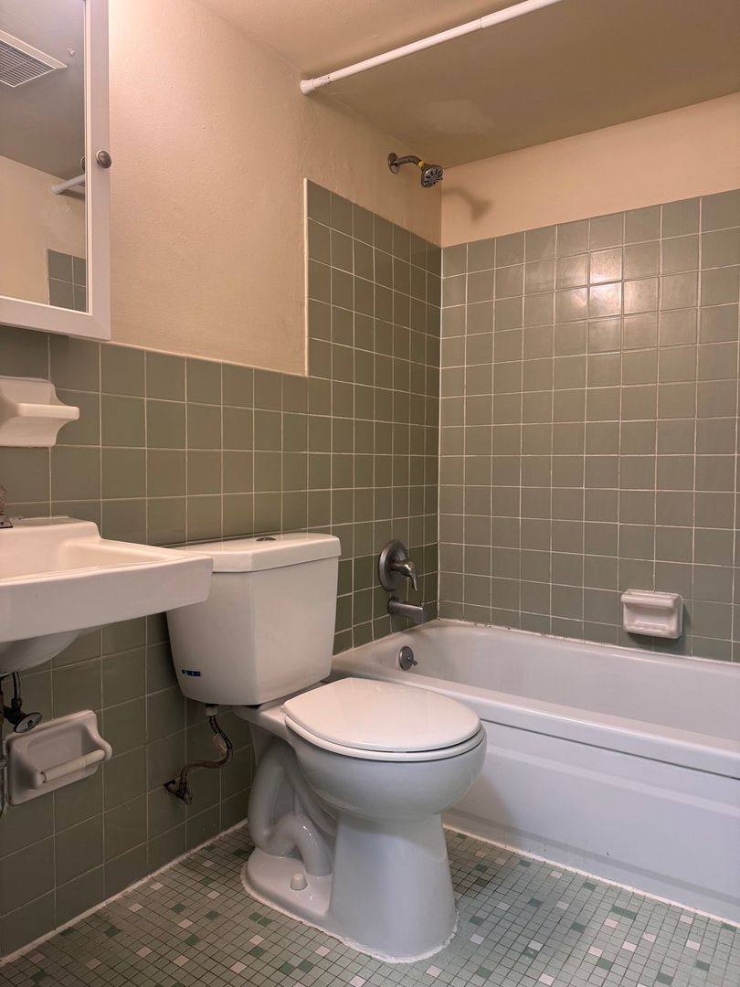 Knightsbridge Apartments