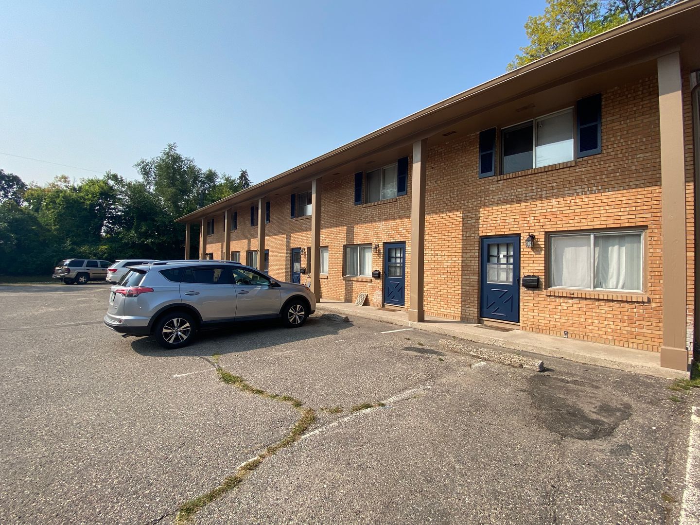 Bloomington Apartment: 2101-2109 West 90th Street