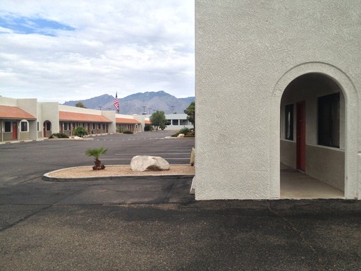 Commercial Industrial Space Available!!! – photo 1
