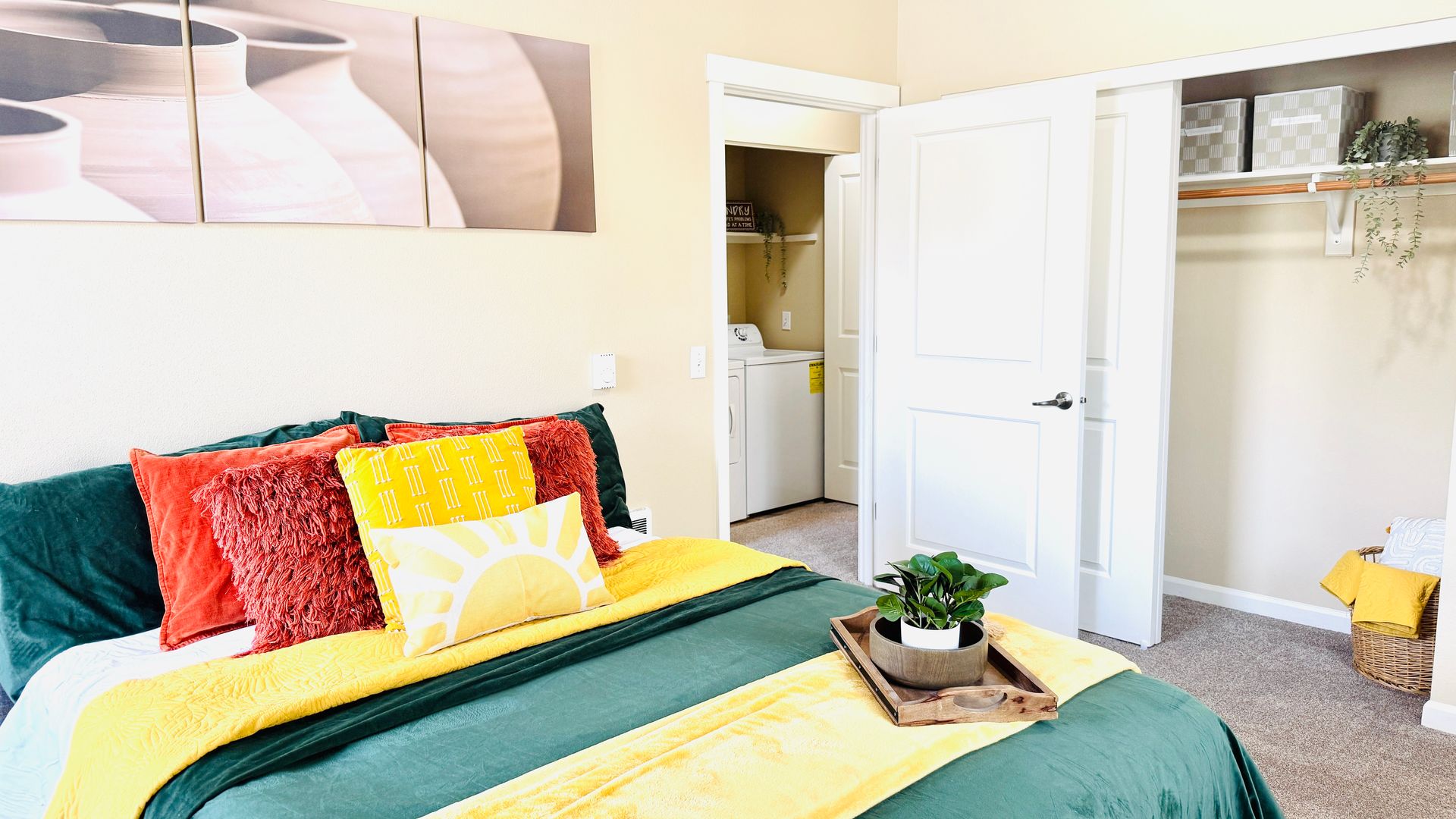 Hillsboro Apartment: 101 NE Brookwood Parkway